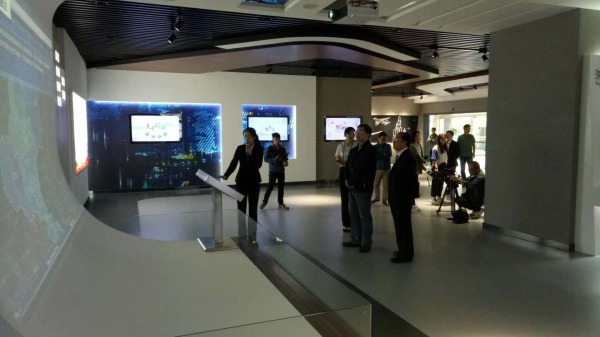 無(wú)線(xiàn)講解系統(tǒng)